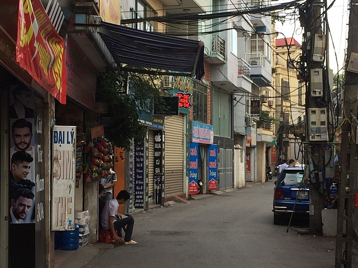 ha noi co gai tre tu vong trong nha nghi