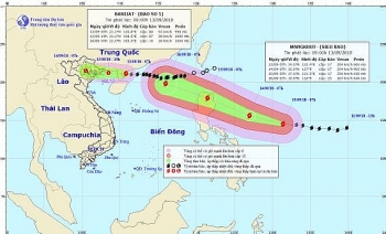 Bão số 5 suy yếu thành áp thấp nhiệt đới, bão Mangkhut diễn biến phức tạp