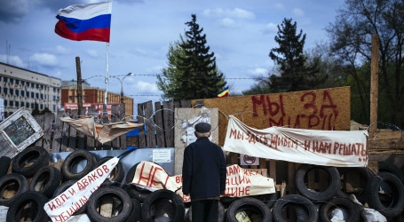 Trò "ném đá giấu tay" của Mỹ ở Ukraina?