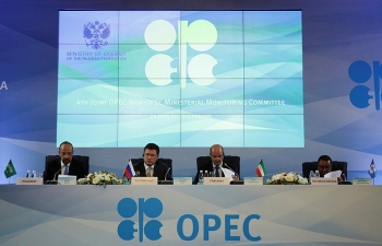 OPEC thống nhất tăng 1 triệu thùng dầu/ngày