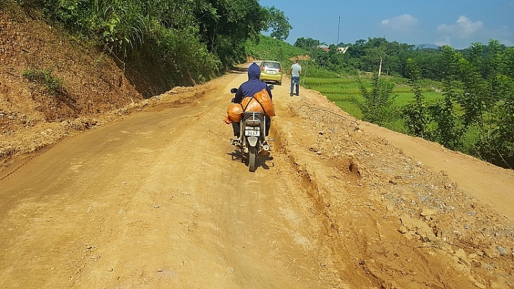 duong 52 ti dong chua nghiem thu da xuong cap