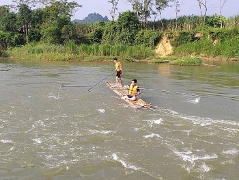 Nữ sinh lớp 8 tử vong do tắm sông