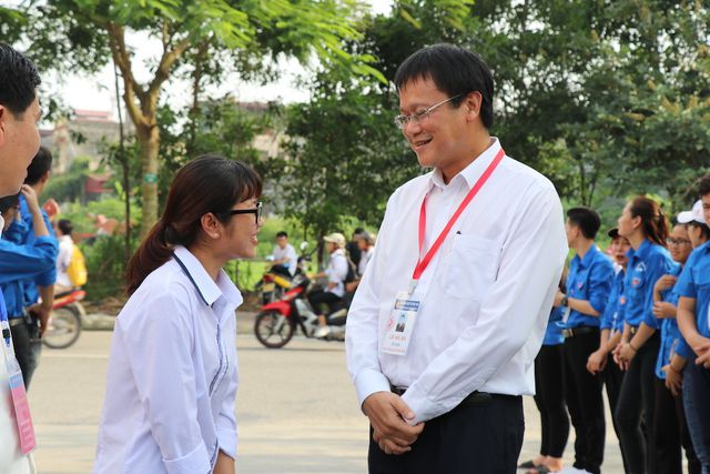 thu truong bo gddt qua duoc mot ngay thi roi chung ta van khong chu quan