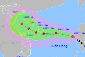 Bão số 5 giật cấp 11 hướng vào Vịnh Bắc Bộ, khả năng mạnh thêm