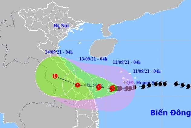 Bão số 5 giật cấp 12 tiến về Quảng Trị - Quảng Nam, cảnh báo biển động mạnh và mưa lớn