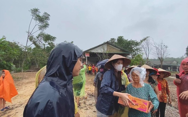 Bộ Tài chính đề xuất cá nhân quyên góp cứu trợ phải công khai số tiền - 1