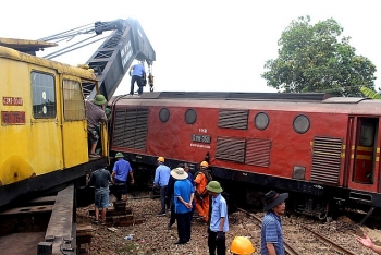 Vụ hai tàu hàng đâm nhau: Cách chức Trưởng ga Núi Thành