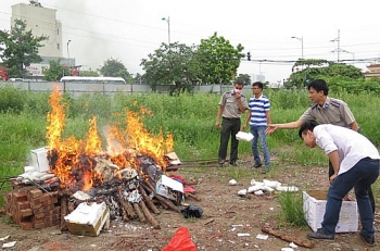 Hà Nội tiêu hủy 590 bánh heroin tang vật vụ án