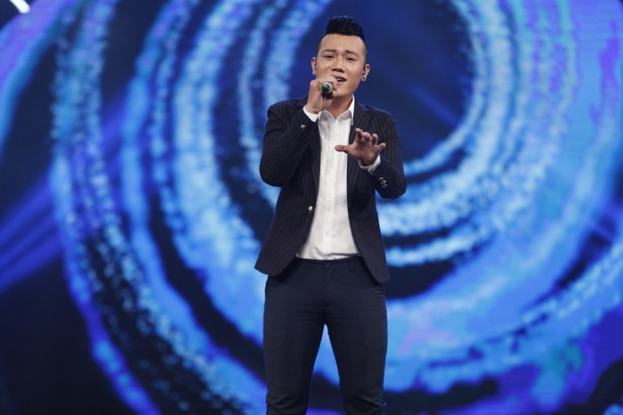 vietnam idol 2016 chang trai bun bo ba duy duoc khen co dang cap ca si