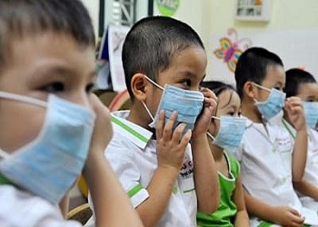 Bệnh cúm lan nhanh, thuốc Tamiflu bị "đội giá"