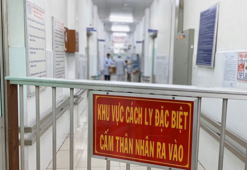 3 nguoi viet nam dau tien nhiem virus corona