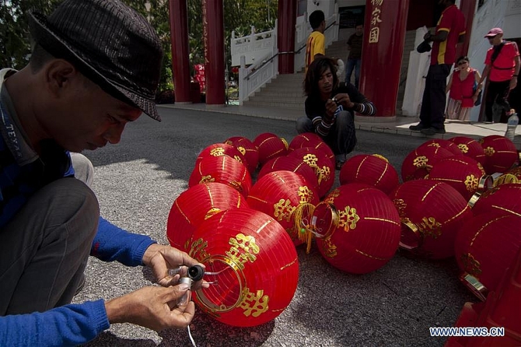 cac nuoc chau a ron rang don tet am lich 2019