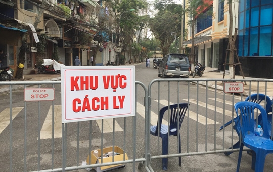 voi 4 ca mac covid 19 ha noi de nghi cong bo dich covid 19