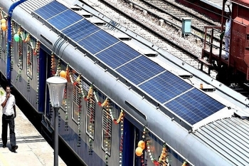 Năng lượng mặt trời - Tương lai “xanh” của ngành đường sắt