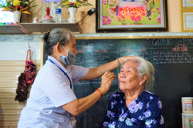 Làng trường thọ nơi các bô lão U90 sống khỏe, rủ nhau đi làm từ thiện - 2