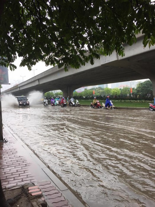 ha noi mua keo dai duong bien thanh song