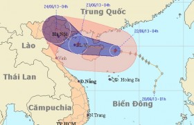 Bão số 2 đổ bộ vào vùng biển phía Bắc