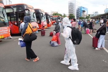 Biểu đồ F0 đang đi ngang, TP HCM có thể tiếp tục giãn cách để kéo giảm số ca mắc mới