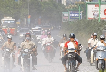 Chất lượng không khí tại Hà Nội, TP Hồ Chí Minh: Vẫn đang ở mức báo động