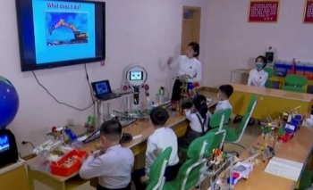 Triều Tiên sử dụng robot trong các lớp học