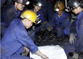 Tăng cường an toàn trong khai thác than
