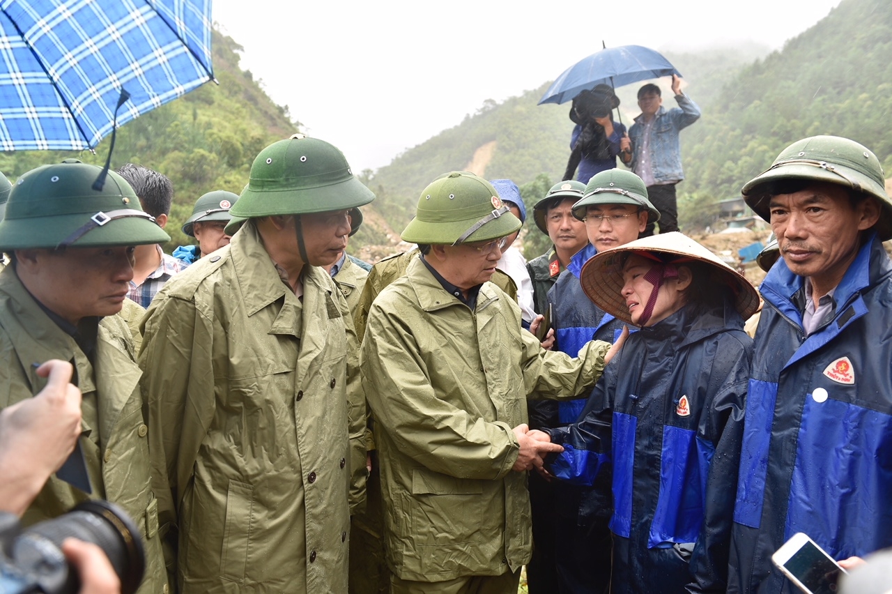 pho thu tuong uu tien toan luc tim kiem nguoi mat tich on dinh doi song nguoi dan