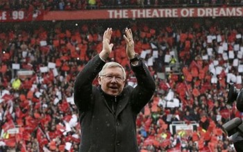 Ngày này 3 năm trước sir Alex chia tay M.U