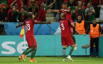 [VIDEO] Bồ Đào Nha 1-1 Iceland: Ronaldo 'mất tích'