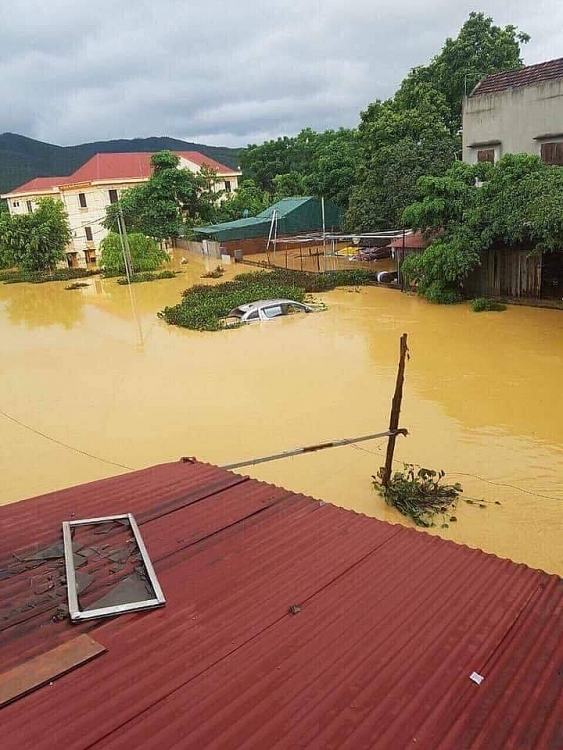 mot huyen cua phu tho thiet hai tren 80 ti dong do mua lu