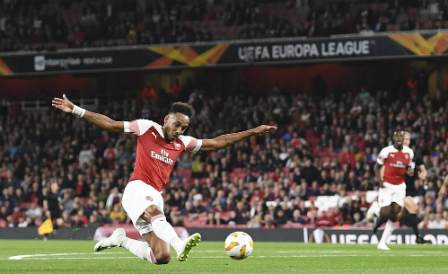 arsenal thang de tran ra quan europa league