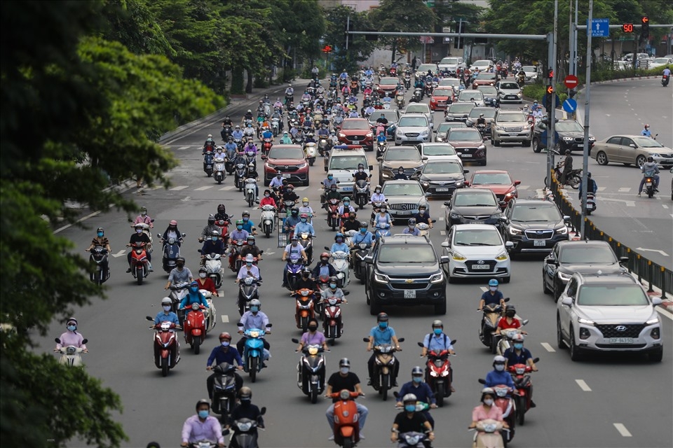 Khôi phục hoạt động vận tải: Cần tuân thủ quy định phòng chống Covid-19 và thống nhất cách làm