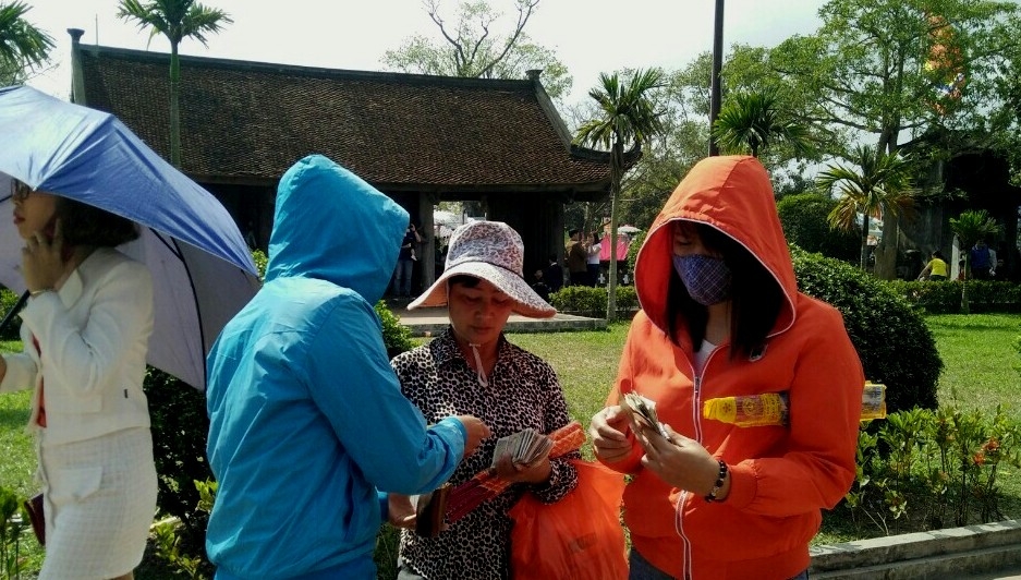 boi toan dao tung hoanh le hoi chua keo