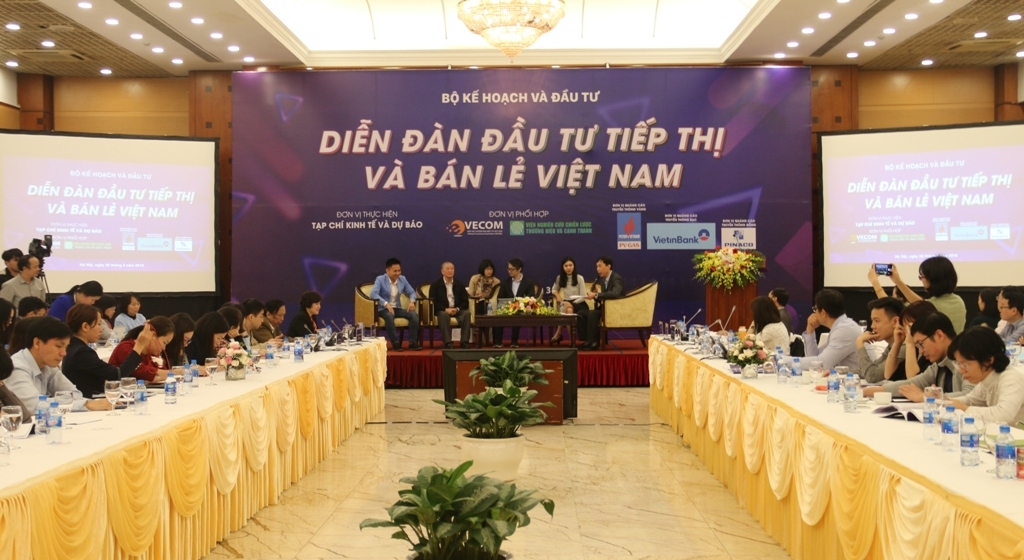 thi truong ban le viet nam con nhieu han che bat cap