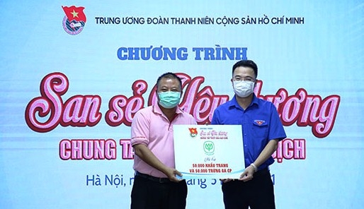 San sẻ yêu thương, chung tay vượt qua đại dịch