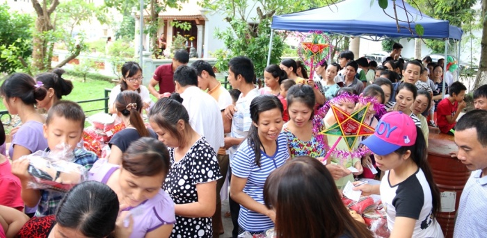 ngay hoi trung thu hong cho cac benh nhi