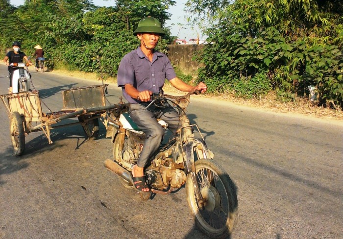 xe nat tung hoanh tren pho thu do