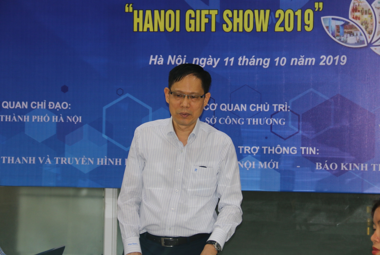 gan 600 nha nhap khau tham gia hoi cho ha noi giftshow 2019