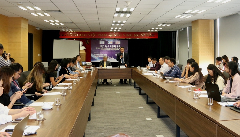 58 doanh nghiệp, đơn vị đạt Giải thưởng Chuyển đổi số Việt Nam 2020