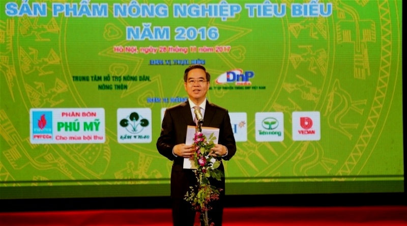 ton vinh 157 san pham nong nghiep tieu bieu 2016