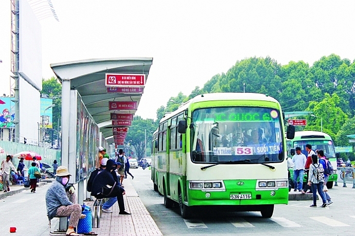 tp hcm trien khai ung dung tim tuyen xe buyt tren dien thoai di dong