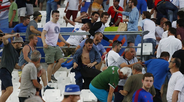 co dong vien nga bi bo tu den 2 nam vi bao luc tai euro 2016