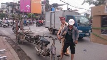 xa doi truong cam dau duong day chay thuong binh om tien ti bo tron