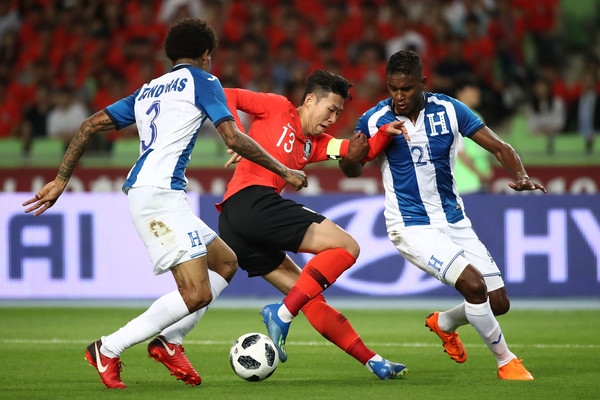 xem truc tiep bong da han quoc vs philippines asian cup 2019 20h30 ngay 71