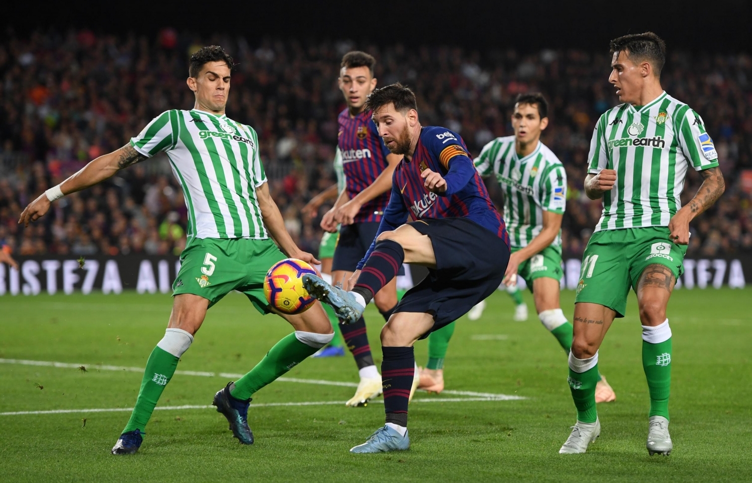 Xem trực tiếp Real Betis vs Barcelona (La Liga), 3h ngày 10/2