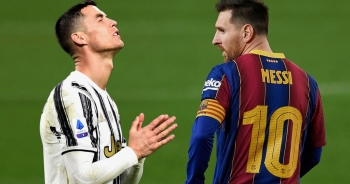 Vì sao C.Ronaldo và Messi dần trở thành... "gánh nặng"?