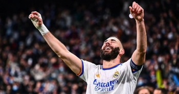 Tỏa sáng trước PSG, Benzema lập kỷ lục ở Champions League