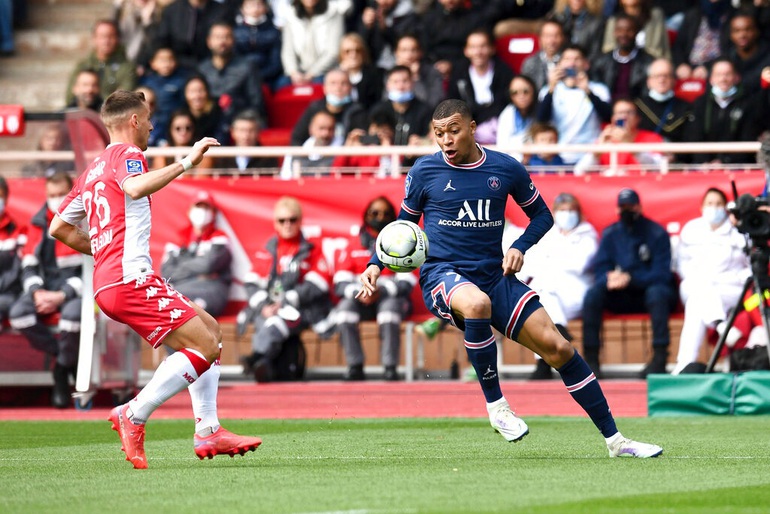 Vắng Messi, PSG thua thảm 0-3 trước Monaco - 1