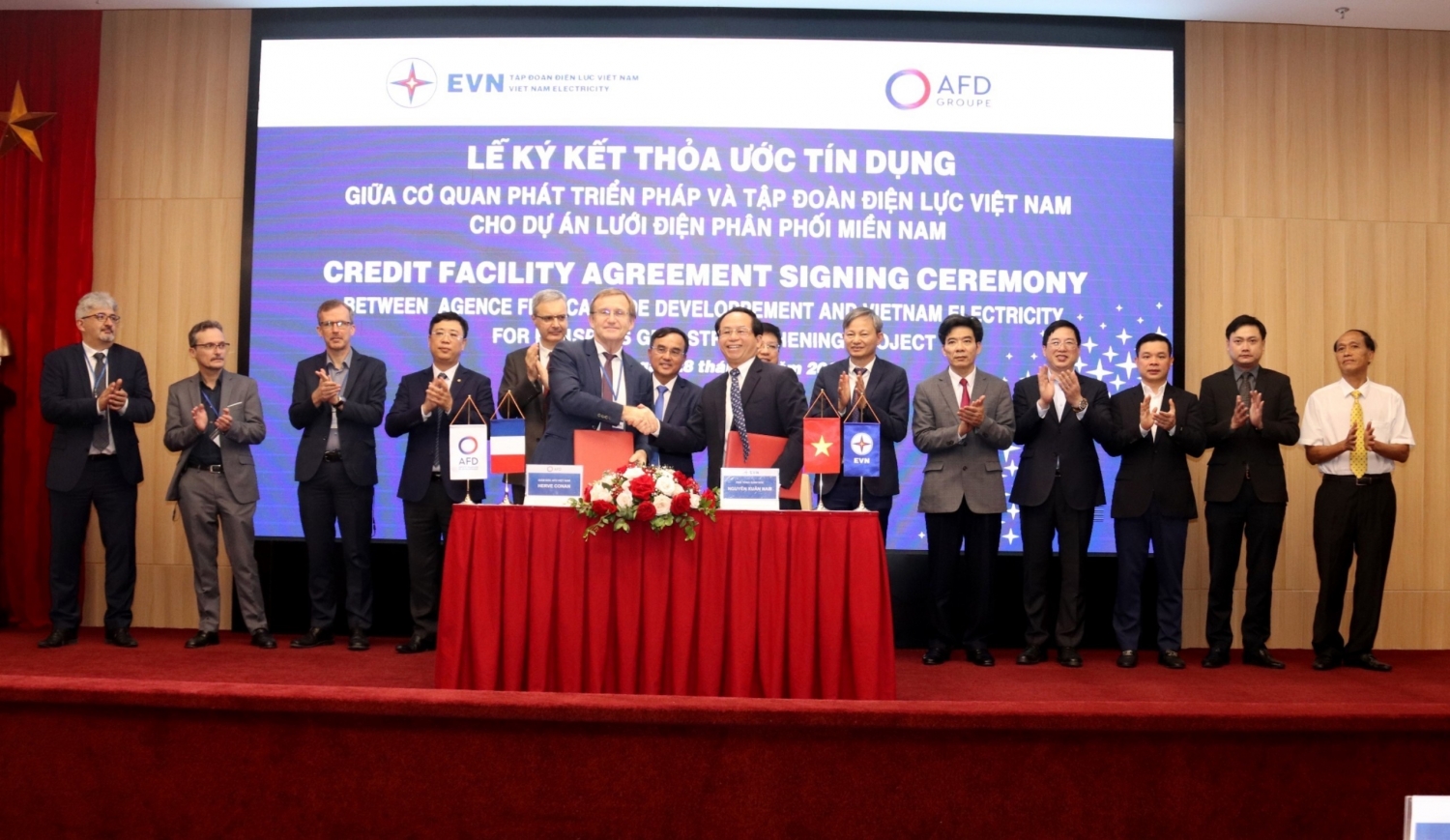 EVN và Cơ quan Phát triển Pháp ký Thoả ước tín dụng 80 triệu Euro cho dự án phát triển lưới điện phân phối miền Nam