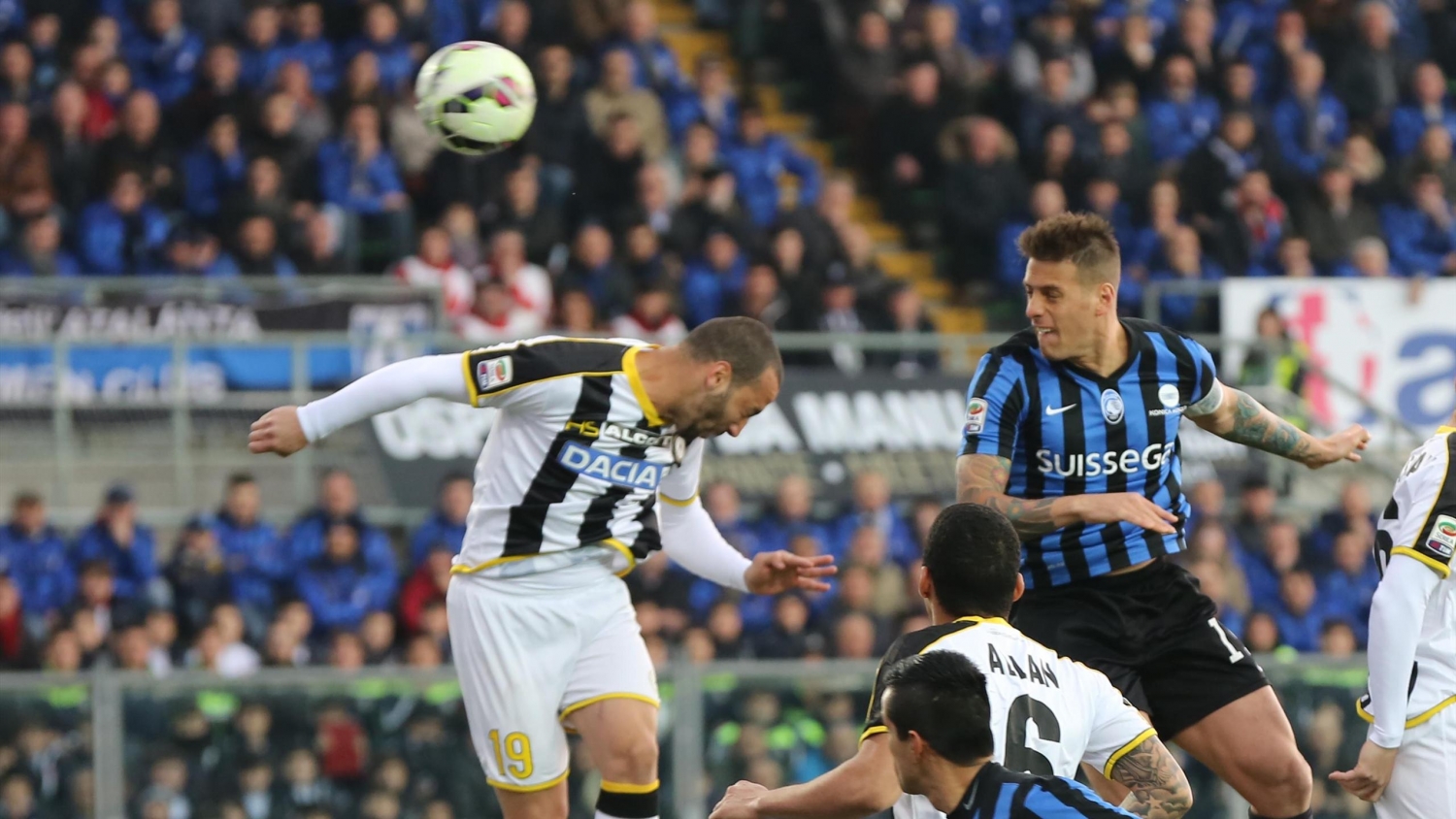 Link xem trực tiếp bóng đá Atalanta vs Udinese (Serie A), 0h ngày 30/4