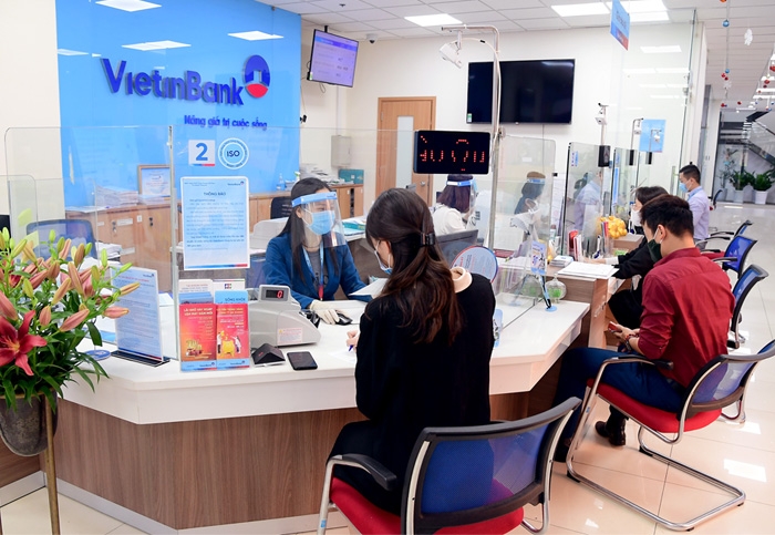 VietinBank tiếp tục giảm 2% lãi suất cho vay, đưa ra chương trình tín dụng 60.000 tỷ đồng hỗ trợ khách hàng